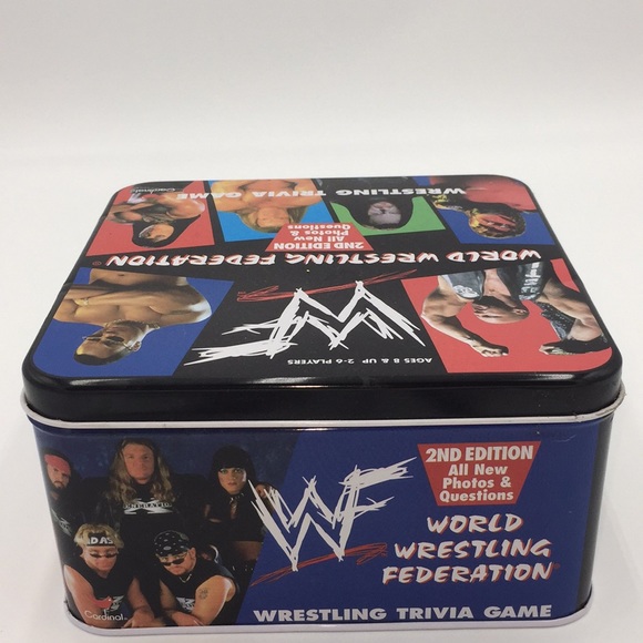 Vintage WWF World Wrestling Federation Trivia Game 1999 in Storage Tin - Picture 4 of 11